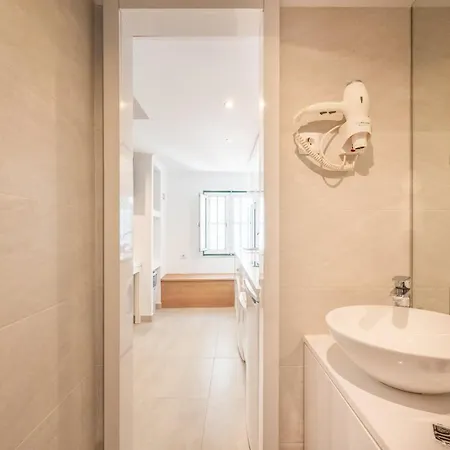 Guestready - Elegant Hideaway In Alfama Lisbon